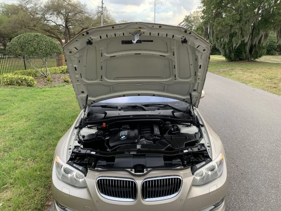 2012 BMW E93 3 Series Convertible - Image 16 of 17