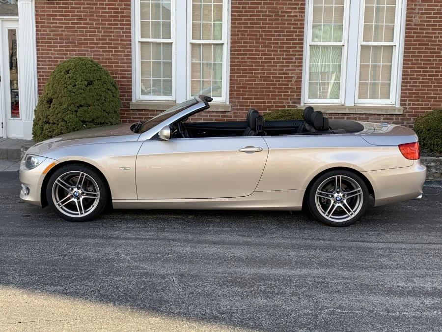 2012 BMW E93 3 Series Convertible - Image 2 of 10