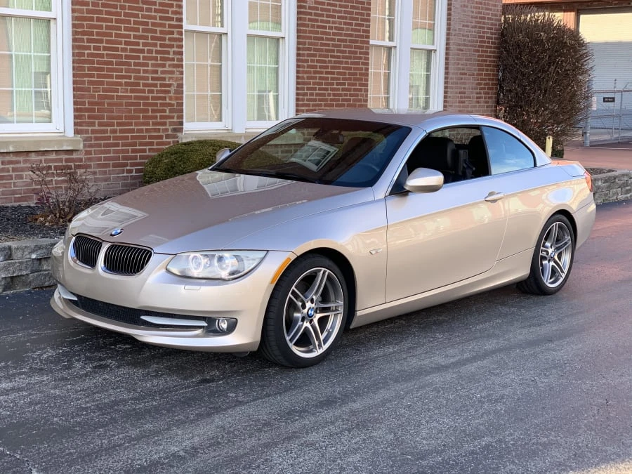 2012 BMW E93 3 Series Convertible - Image 8 of 10