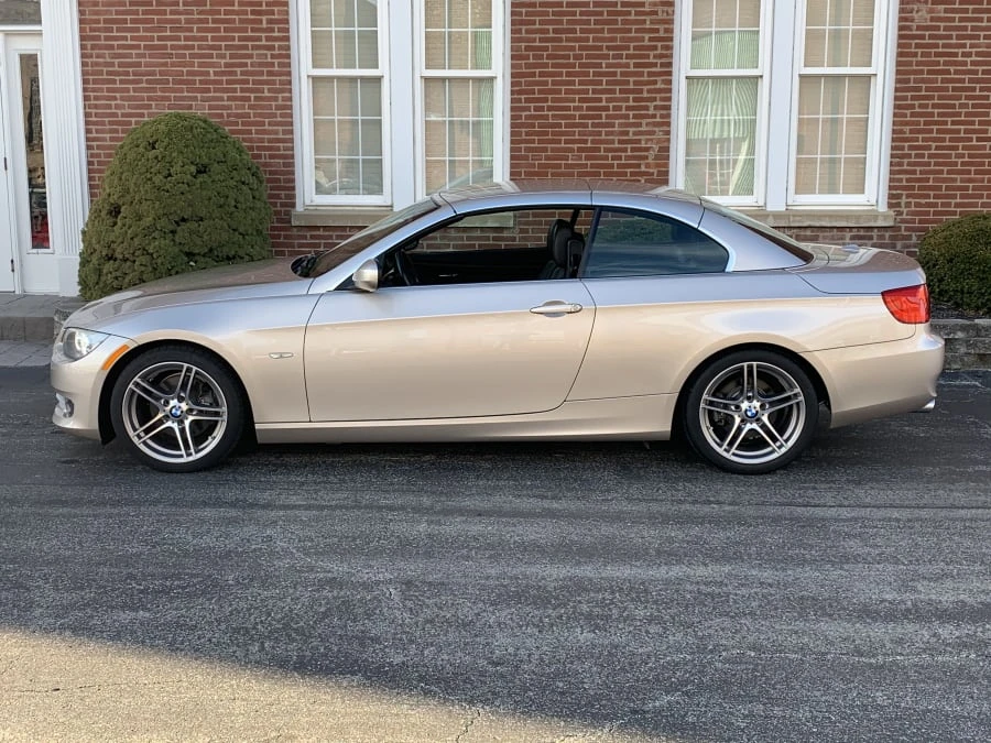 2012 BMW E93 3 Series Convertible - Image 9 of 10