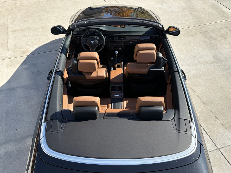 2012 BMW E93 3 Series Convertible - Image 11 of 31