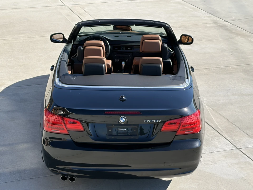 2012 BMW E93 3 Series Convertible - Image 10 of 31