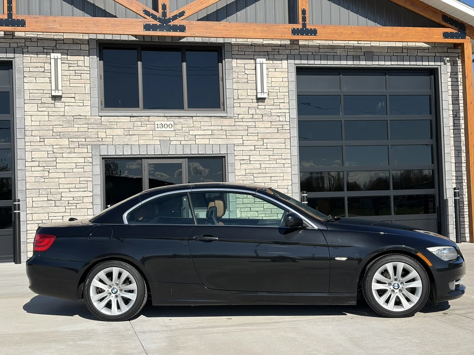 2012 BMW E93 3 Series Convertible - Image 13 of 31