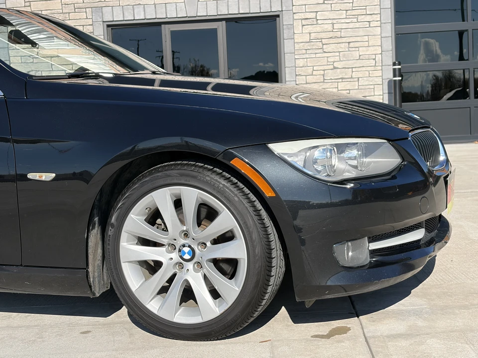 2012 BMW E93 3 Series Convertible - Image 23 of 31