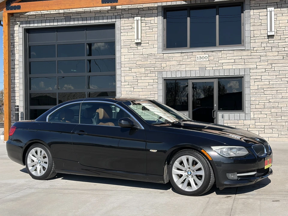 2012 BMW E93 3 Series Convertible - Image 17 of 31
