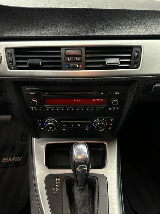 2012 BMW E92 3 Series Coupe - Image 10 of 18