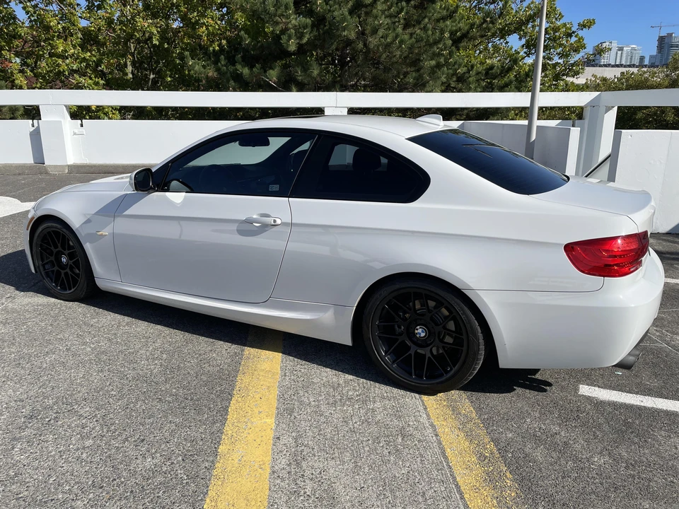 2012 BMW E92 3 Series Coupe - Image 14 of 31