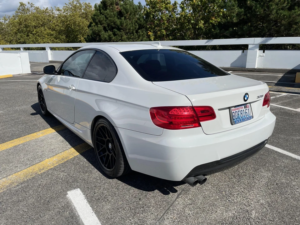 2012 BMW E92 3 Series Coupe - Image 20 of 31