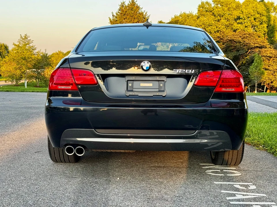 2012 BMW E92 3 Series Coupe - Image 16 of 31