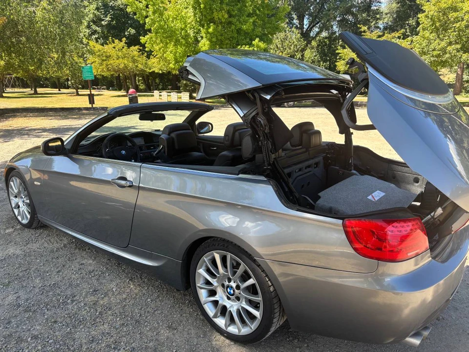 2012 BMW E93 3 Series Convertible - Image 8 of 14