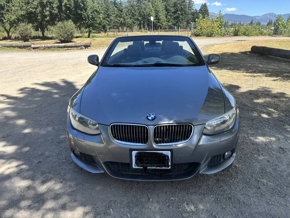 2012 BMW E93 3 Series Convertible - Image 4 of 14