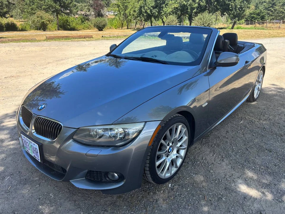 2012 BMW E93 3 Series Convertible - Image 10 of 14