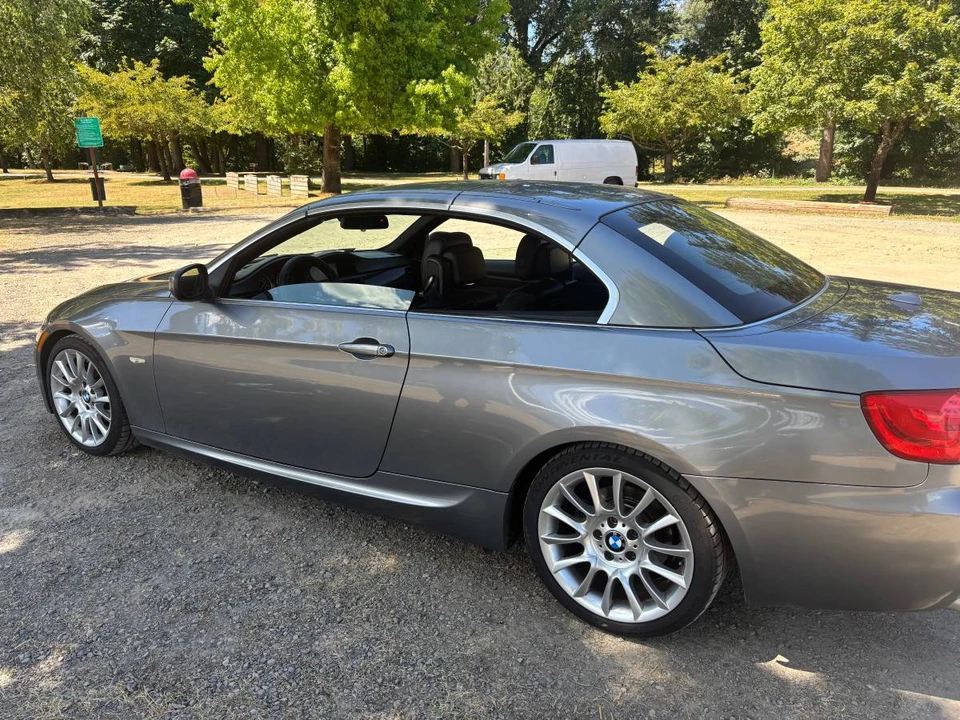 2012 BMW E93 3 Series Convertible - Image 2 of 14