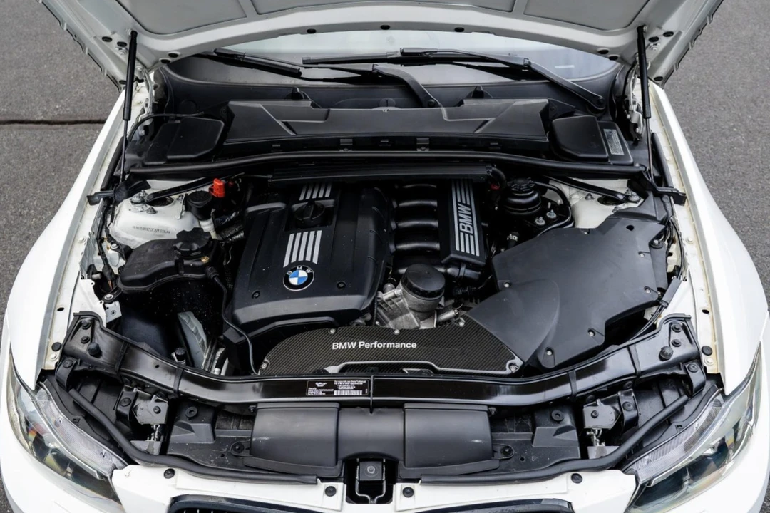 2012 BMW E91 3 Series Touring - Image 6 of 8