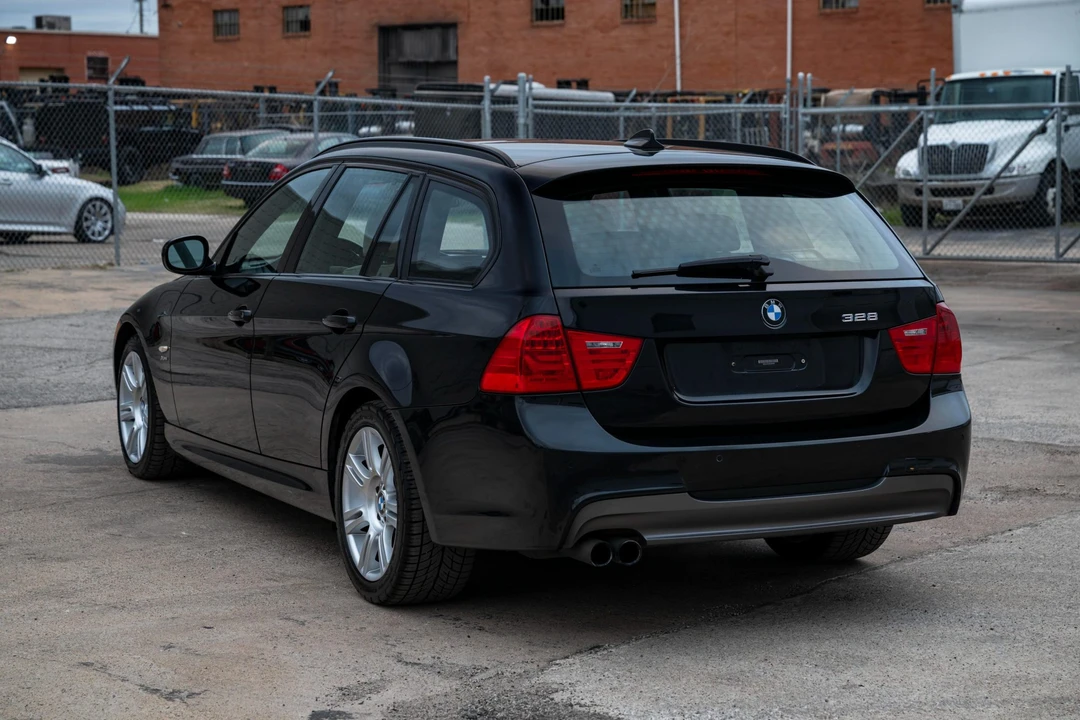2012 BMW E91 3 Series Touring - Image 14 of 31