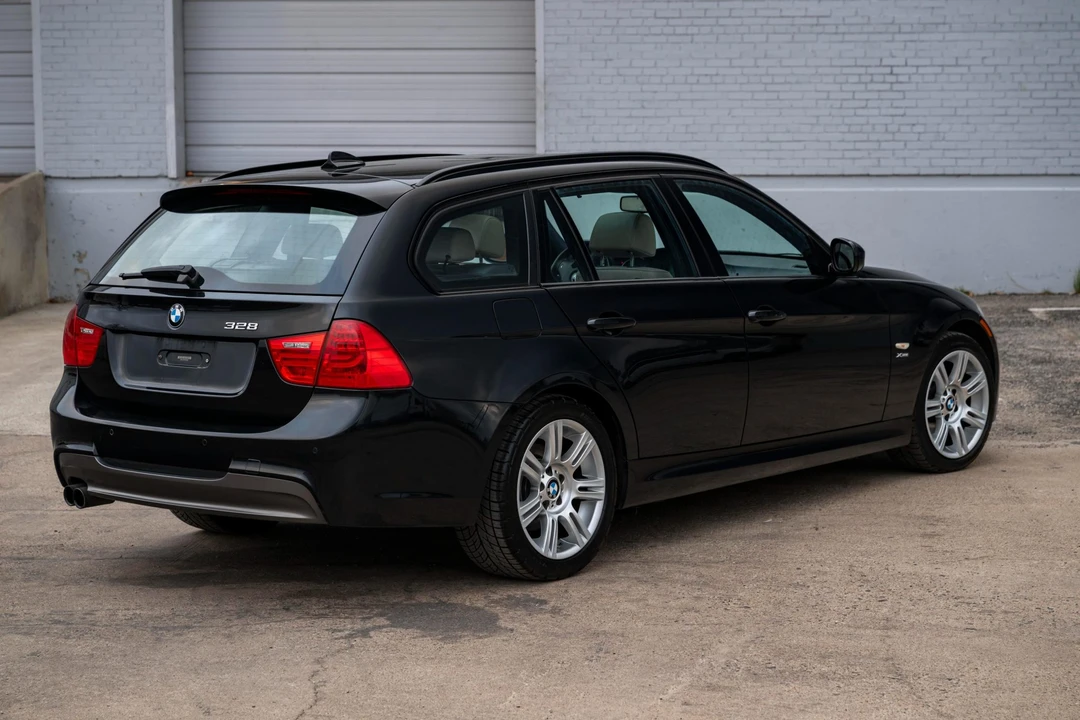 2012 BMW E91 3 Series Touring - Image 10 of 31