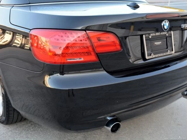 2012 BMW E93 335i Convertible - Image 19 of 21