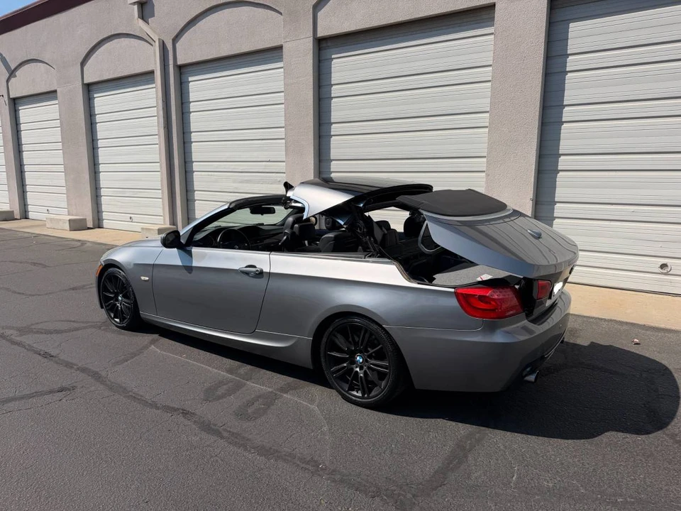 2012 BMW E93 335i Convertible - Image 4 of 13
