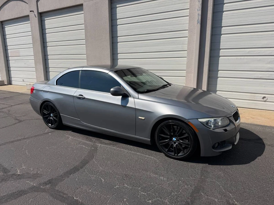 2012 BMW E93 335i Convertible - Image 11 of 13