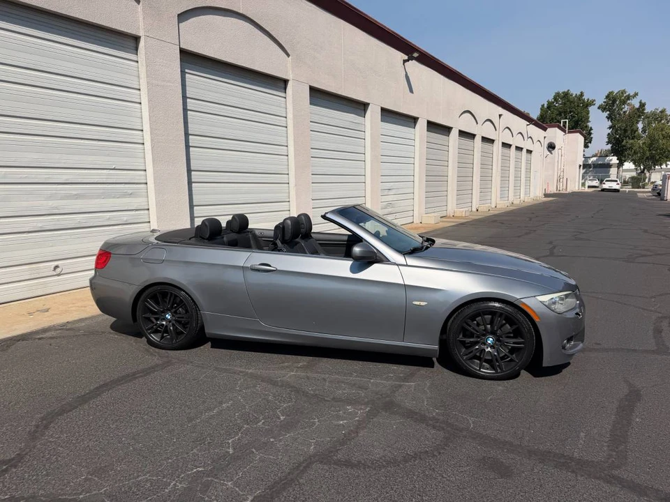 2012 BMW E93 335i Convertible - Image 3 of 13