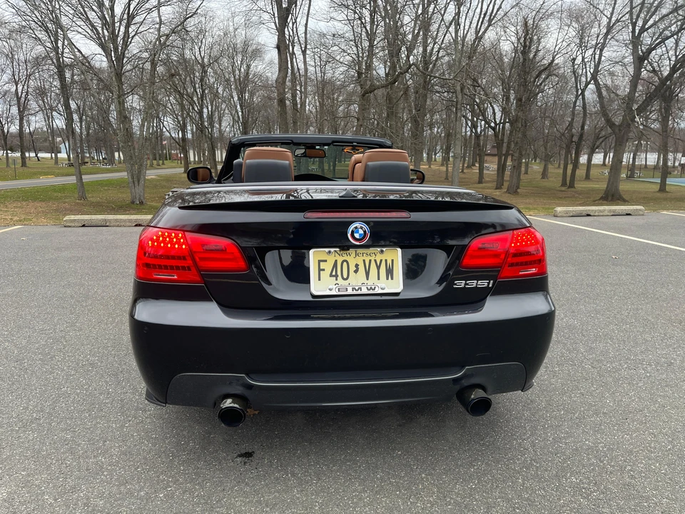 2012 BMW E93 335i Convertible - Image 7 of 31
