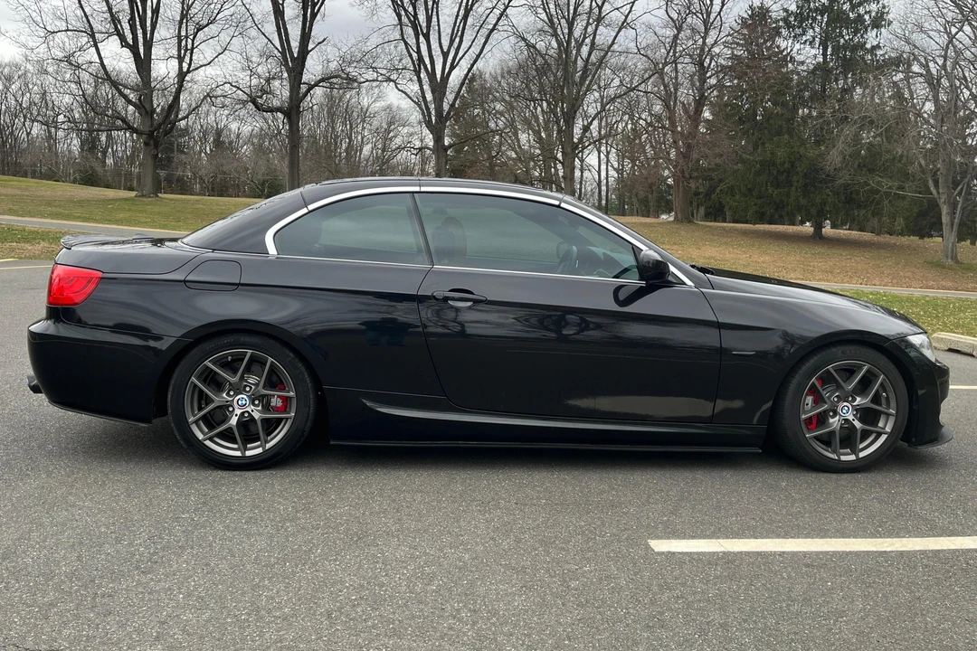 2012 BMW E93 335i Convertible - Image 3 of 31