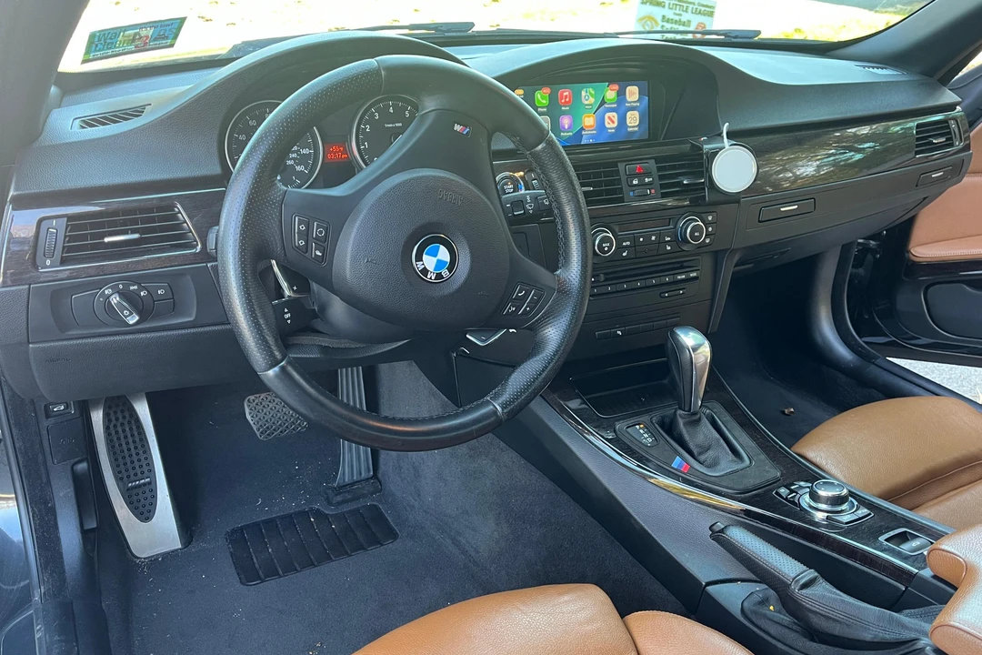 2012 BMW E93 335i Convertible - Image 26 of 31