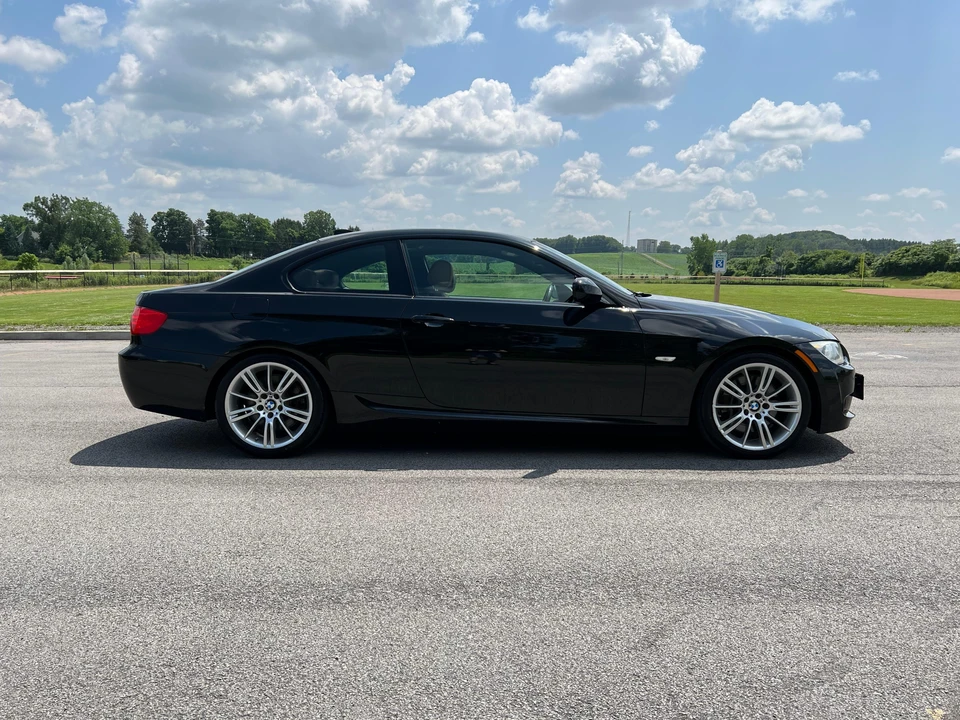 2012 BMW E92 335i Coupe - Image 8 of 31