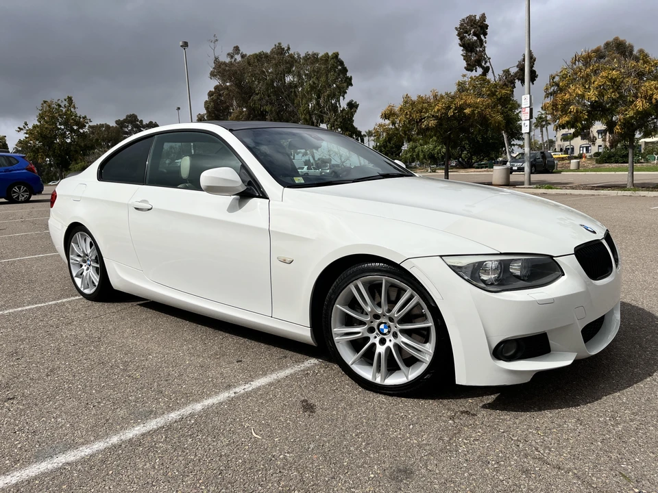 2012 BMW E92 335i Coupe - Image 18 of 31