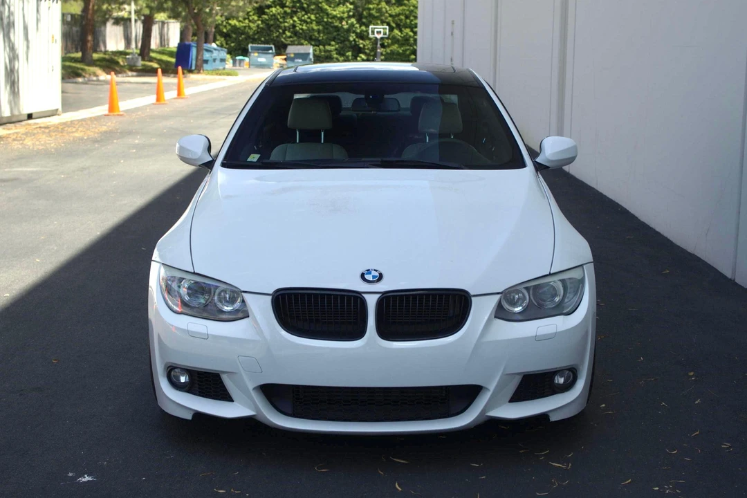 2012 BMW E92 335i Coupe - Image 2 of 31