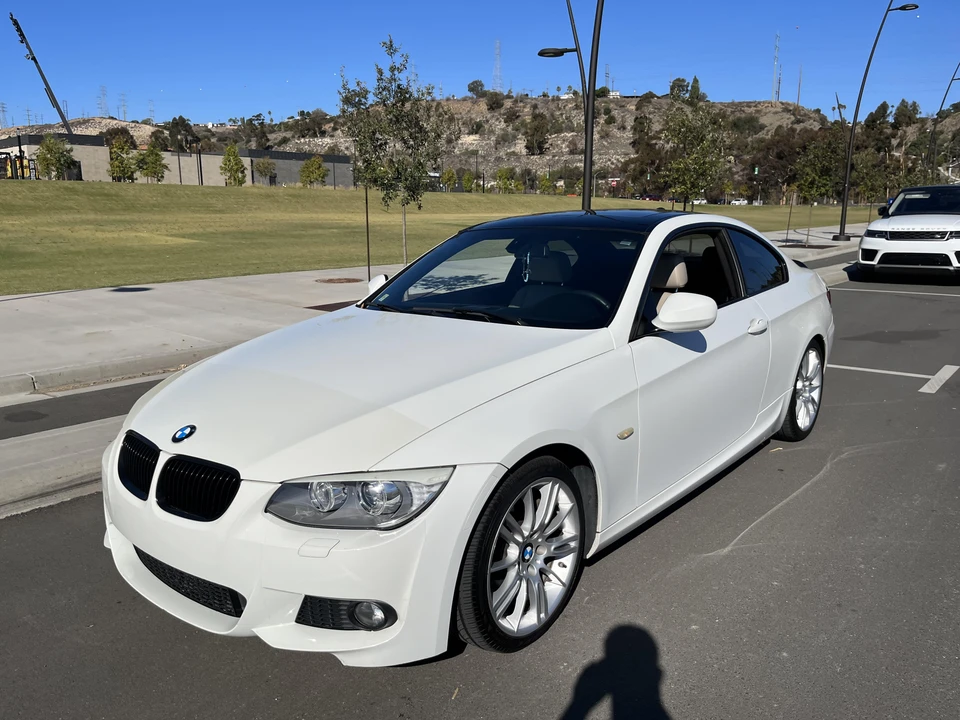 2012 BMW E92 335i Coupe - Image 8 of 31