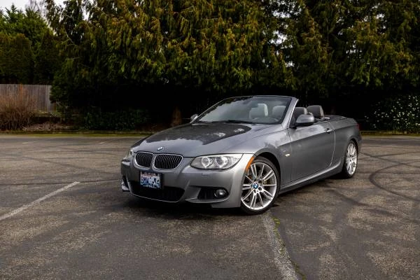 2012 BMW E93 335i Convertible - Image 2 of 15