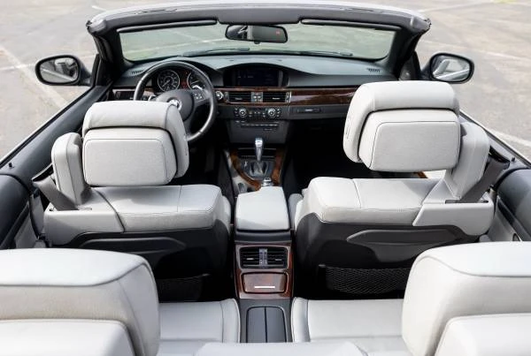 2012 BMW E93 335i Convertible - Image 11 of 15