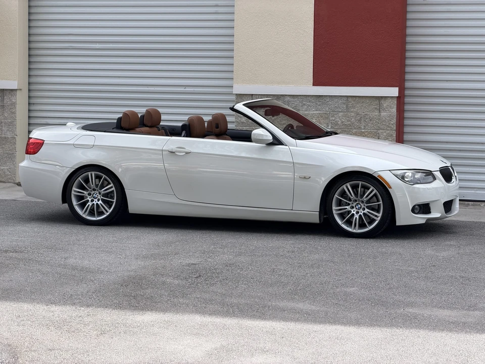 2012 BMW - Image 13 of 31