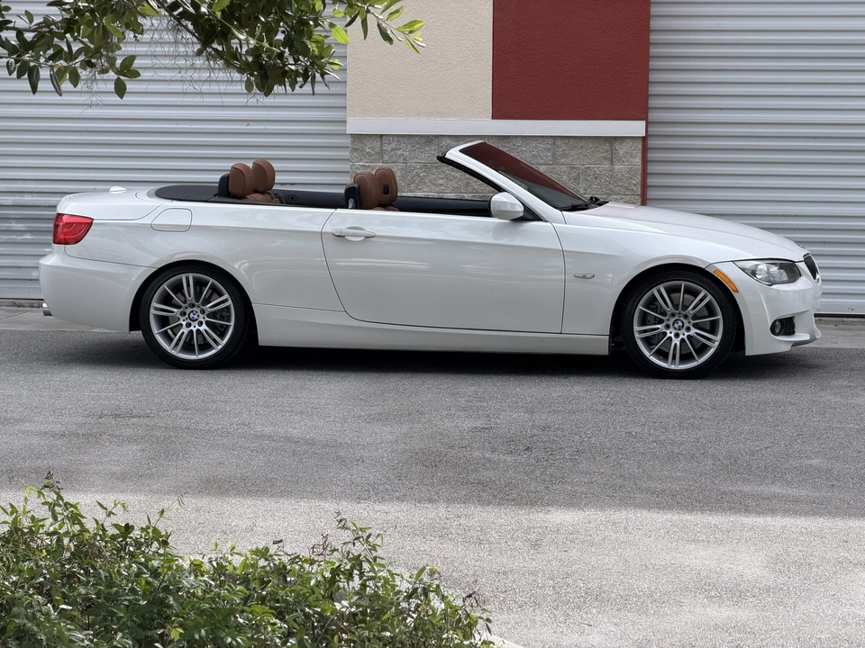 2012 BMW - Image 12 of 31