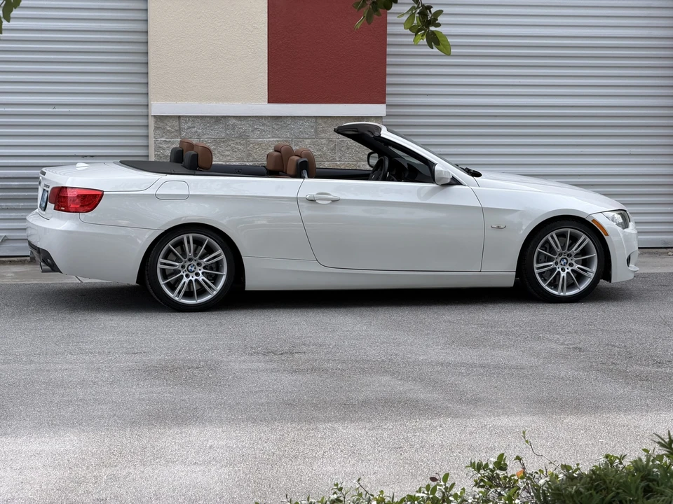 2012 BMW - Image 14 of 31