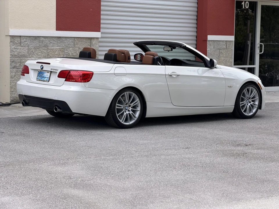 2012 BMW - Image 16 of 31