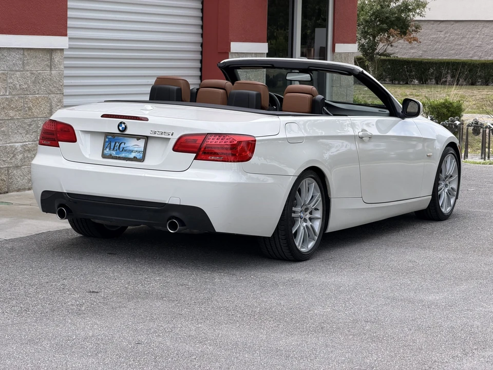2012 BMW - Image 17 of 31