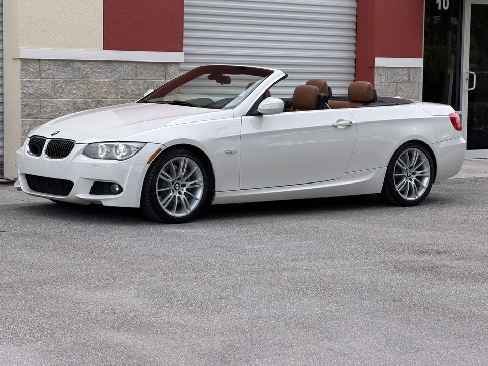 2012 BMW - Image 4 of 31