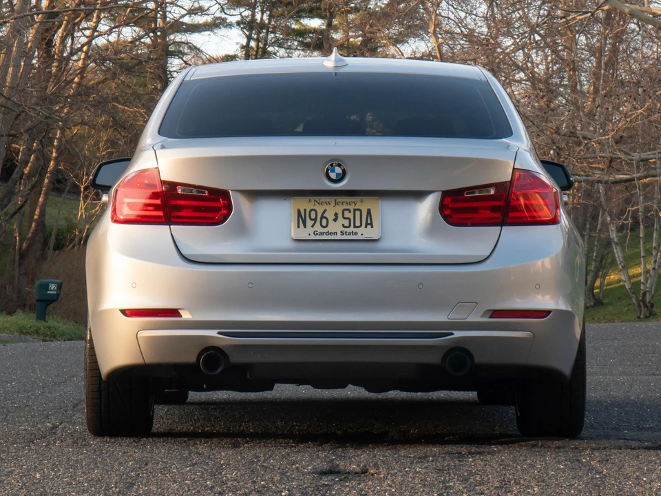 2012 BMW F30 335i & 340i Sedan - Image 18 of 31