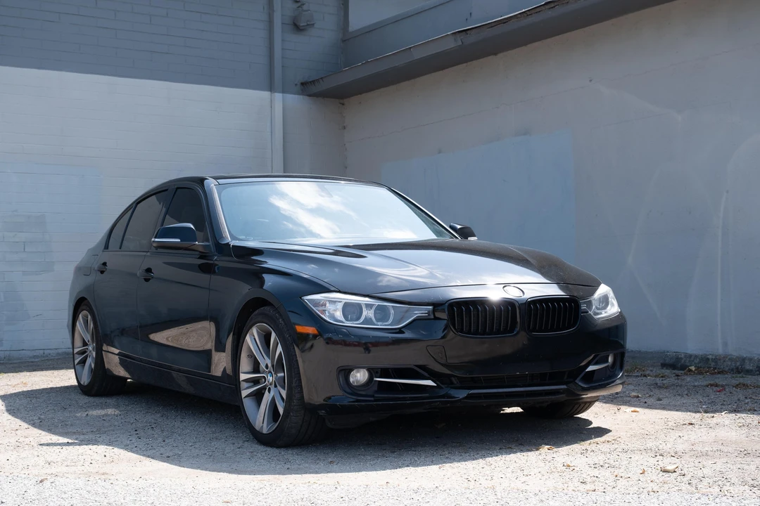 2012 BMW F30 335i & 340i Sedan - Image 15 of 31