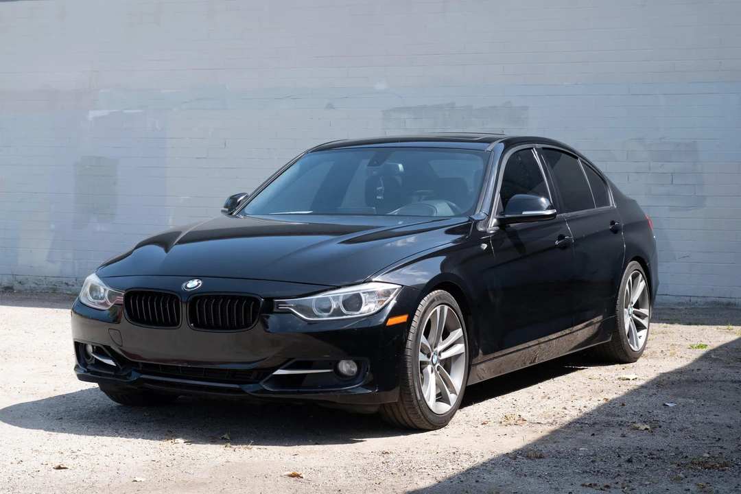 2012 BMW F30 335i & 340i Sedan - Image 7 of 31