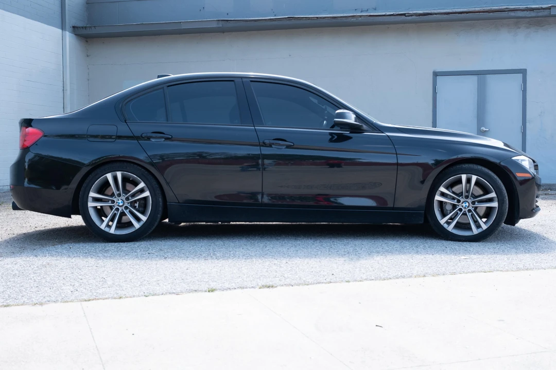 2012 BMW F30 335i & 340i Sedan - Image 13 of 31