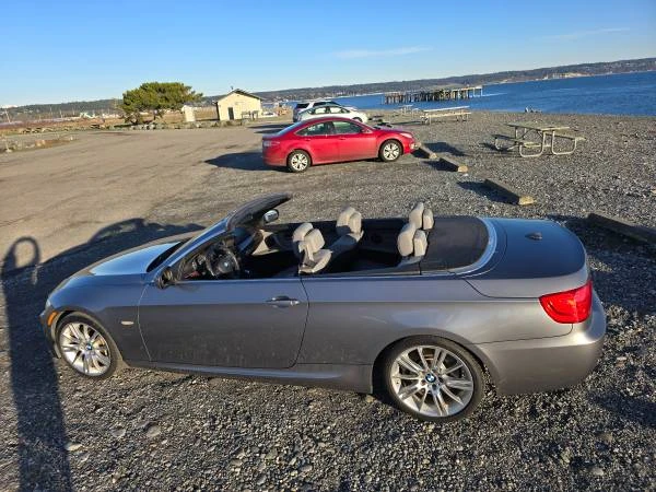 2012 BMW E93 335i Convertible - Image 14 of 15