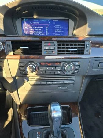 2012 BMW E93 335i Convertible - Image 12 of 15