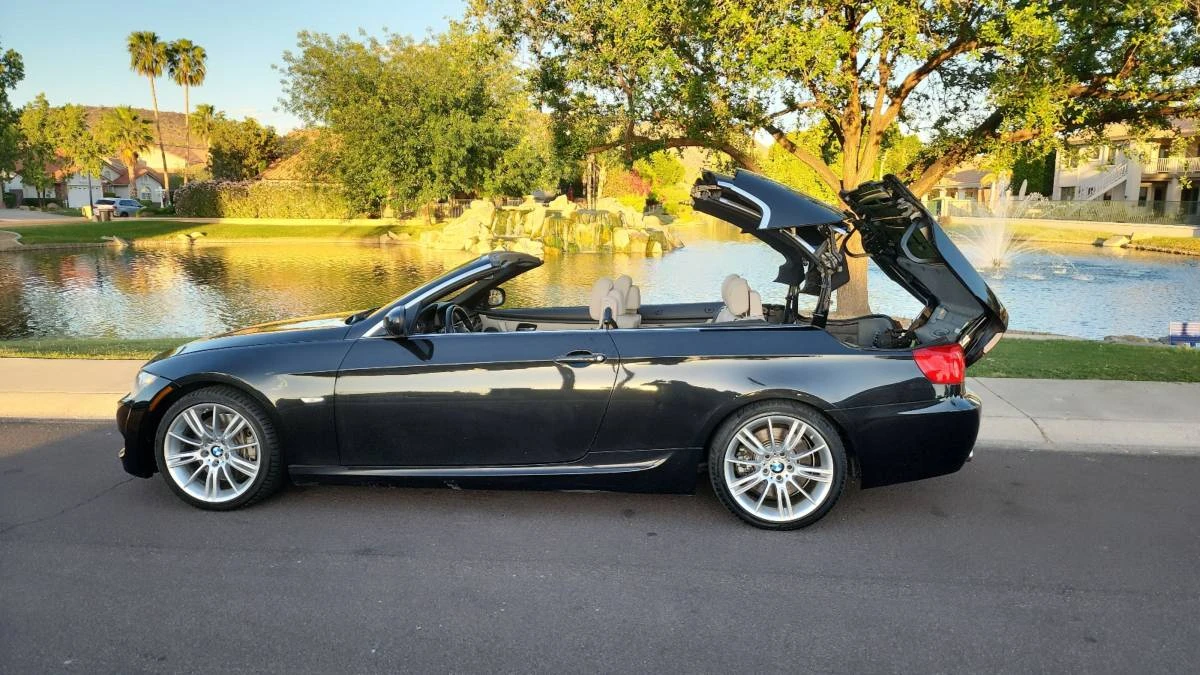 2012 BMW E93 335i Convertible - Image 9 of 20