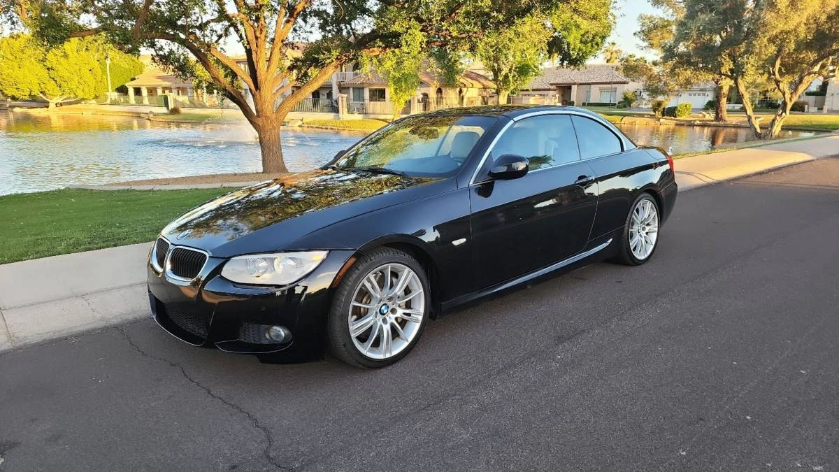 2012 BMW E93 335i Convertible - Image 10 of 20