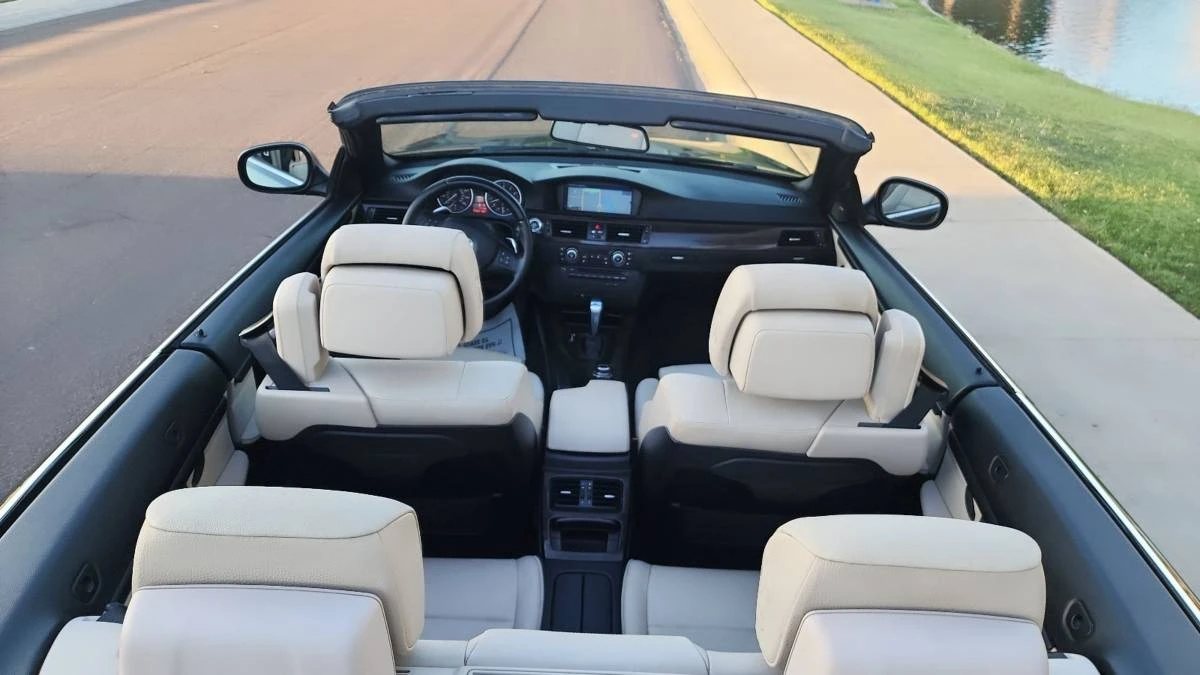 2012 BMW E93 335i Convertible - Image 7 of 20