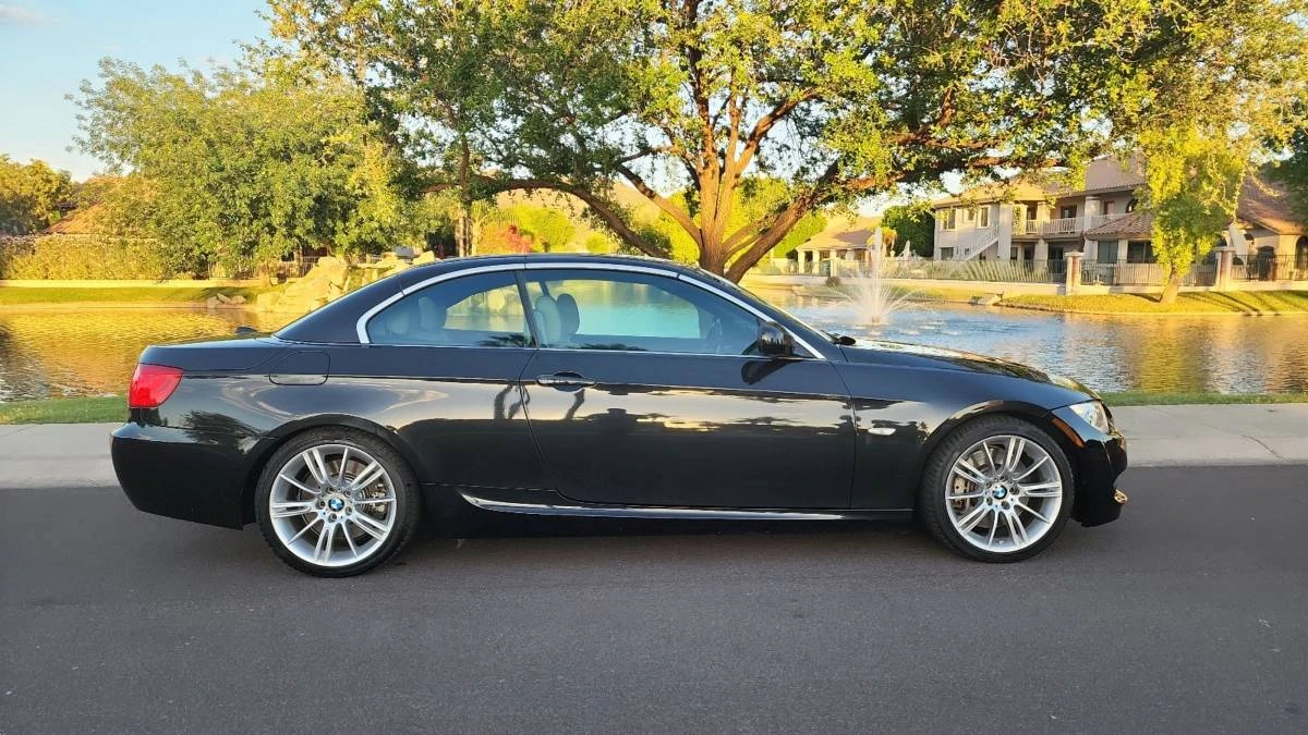 2012 BMW E93 335i Convertible - Image 13 of 20
