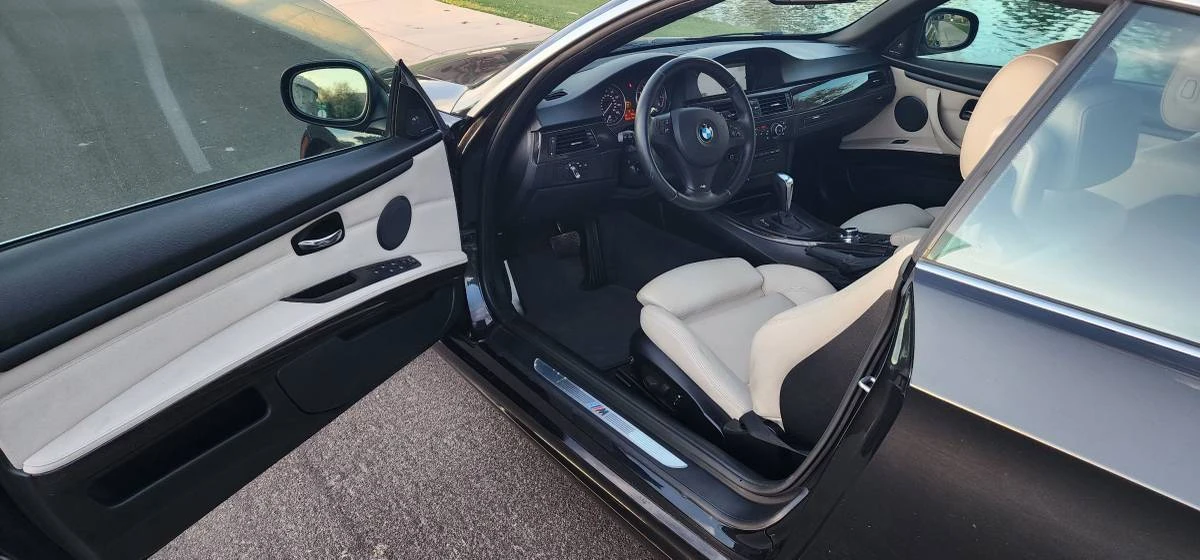 2012 BMW E93 335i Convertible - Image 12 of 19